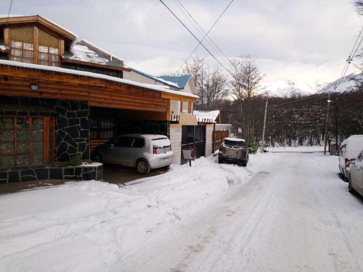 Апартаменты Casa Departamento En El Bosque Ушуая Экстерьер фото